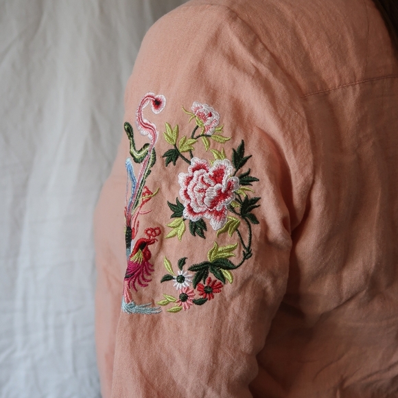 Sycamore Story Embroidered Top - Picture 3 of 8